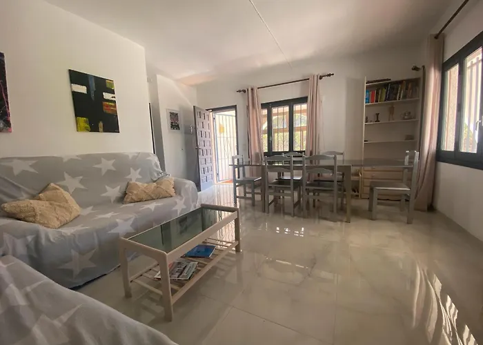 Fuentes Villa